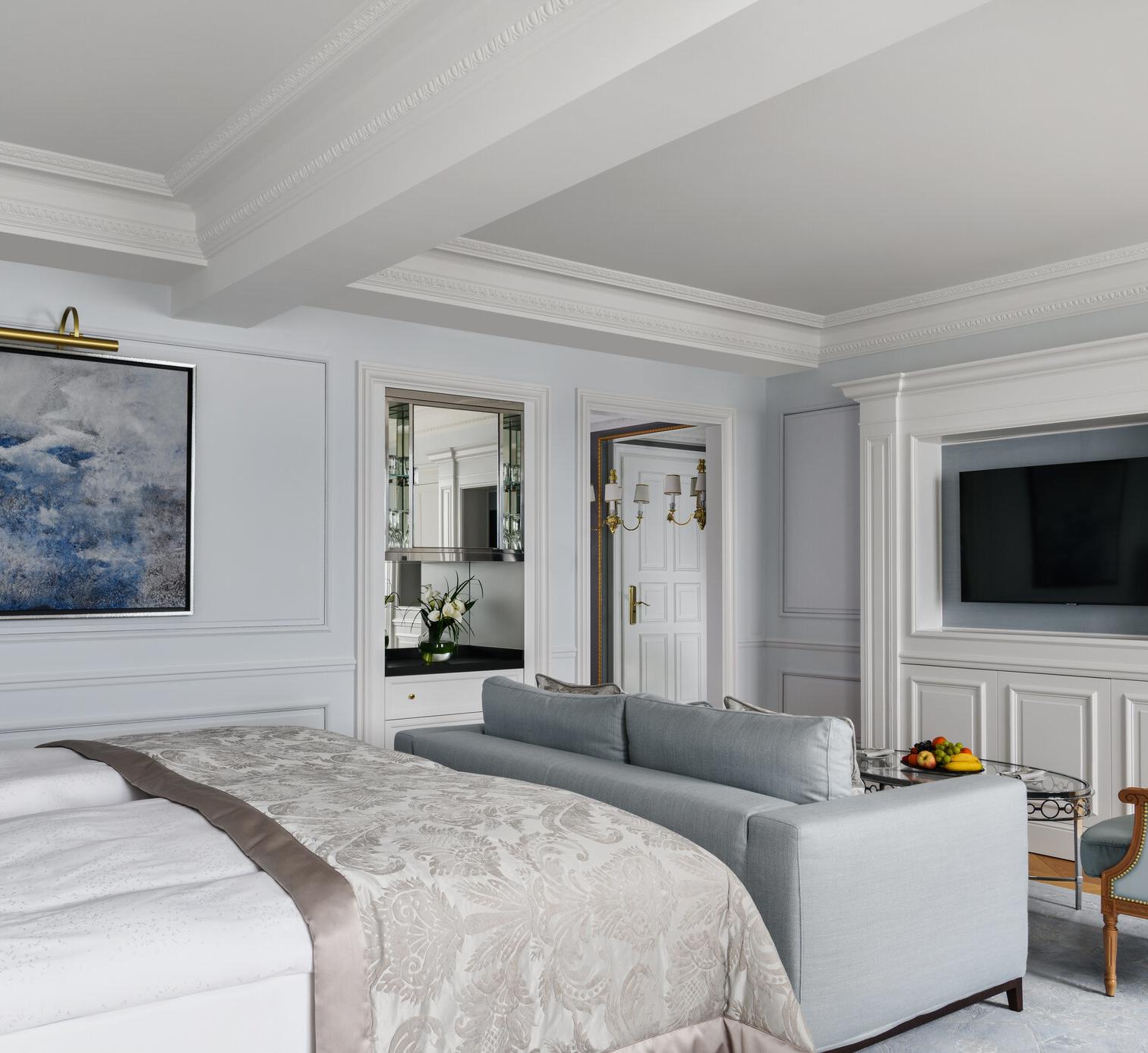 Deluxe Room Lake View