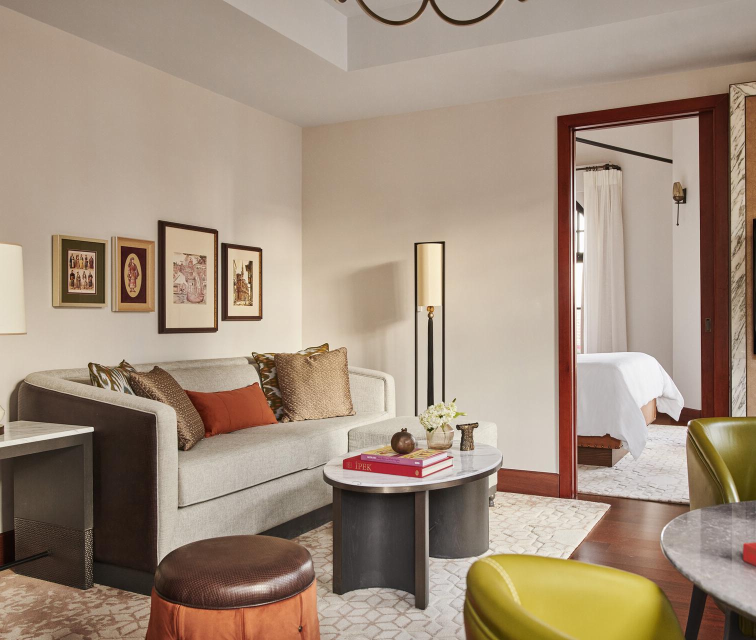 Pasha Suite
