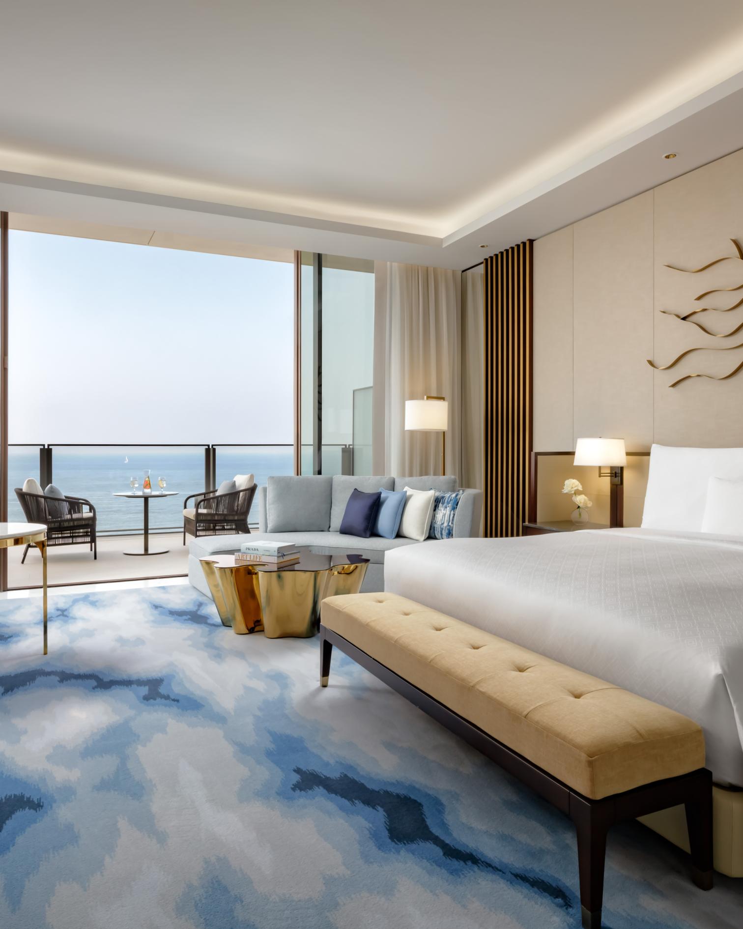 Royal Club King Room