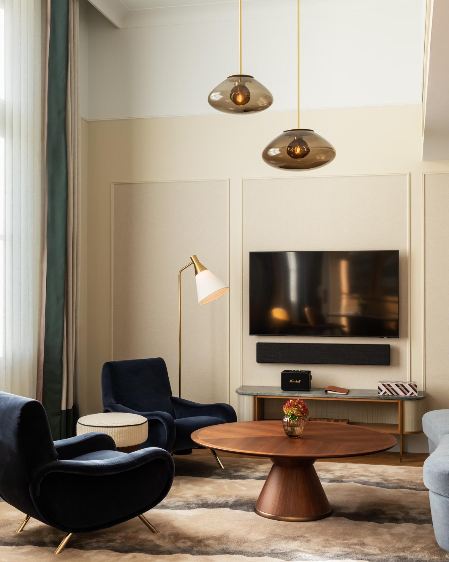 Executive Suite