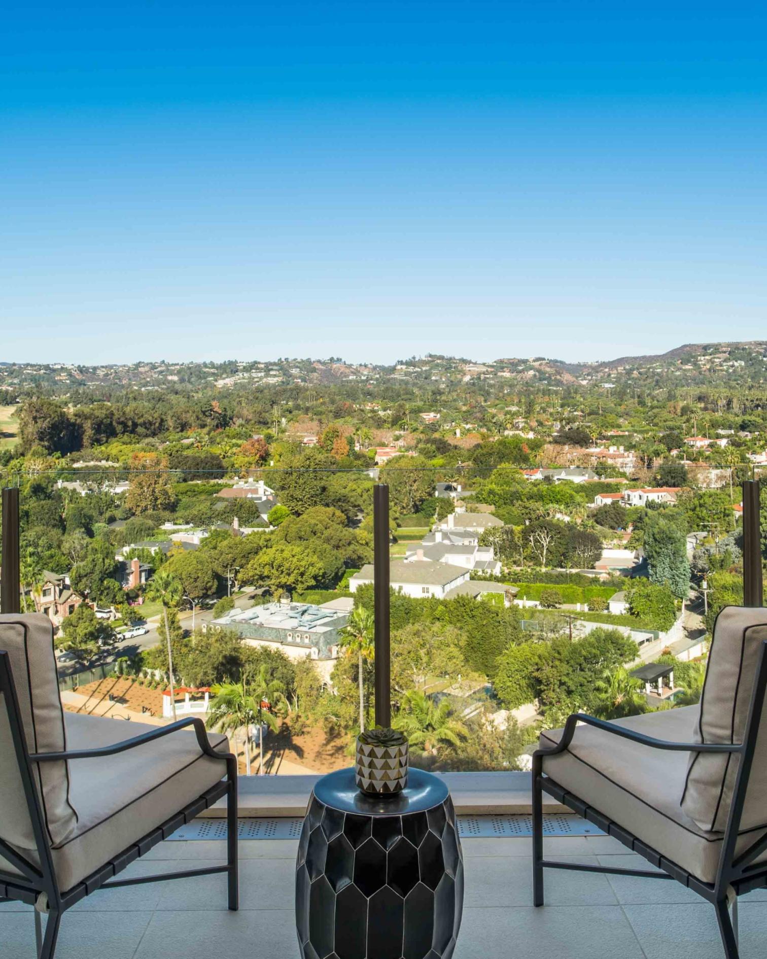 Beverly Hills King Junior Suite with Terrace