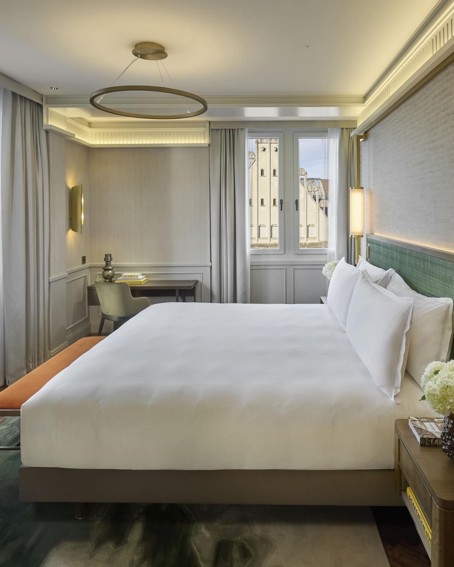 Penthouse Suite
