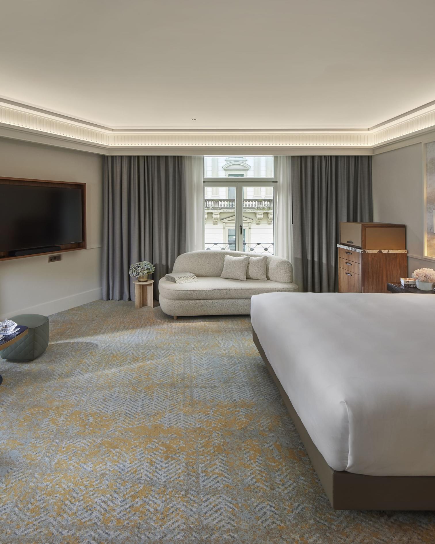 Junior Terrace Suite
