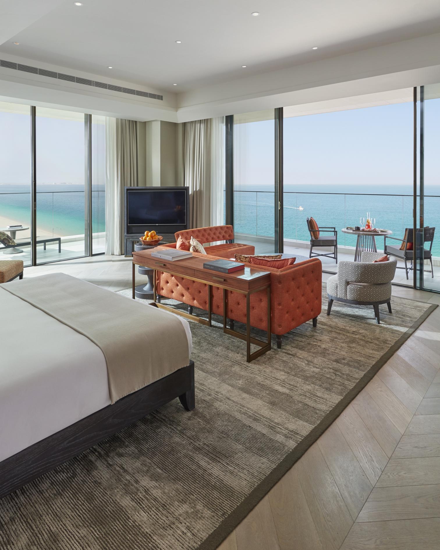 Mandarin Sea Front Suite