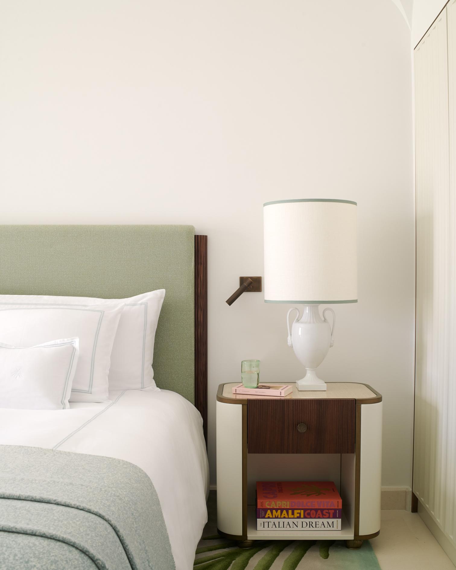 Prestige Room