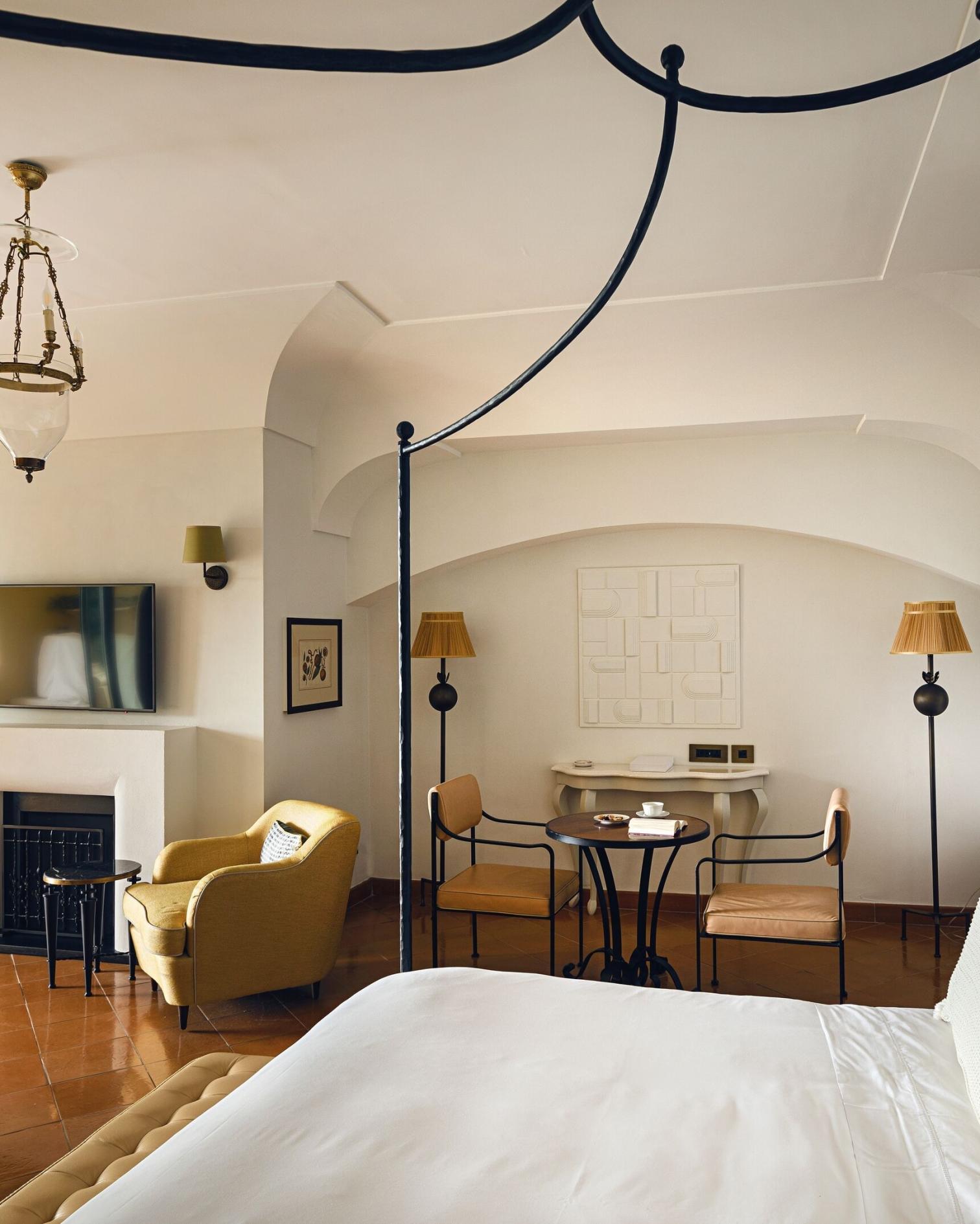 Sea View Suite with Garden