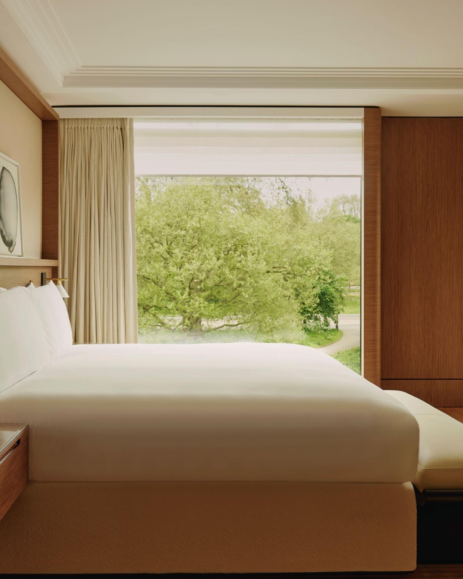 Corner Park Suite