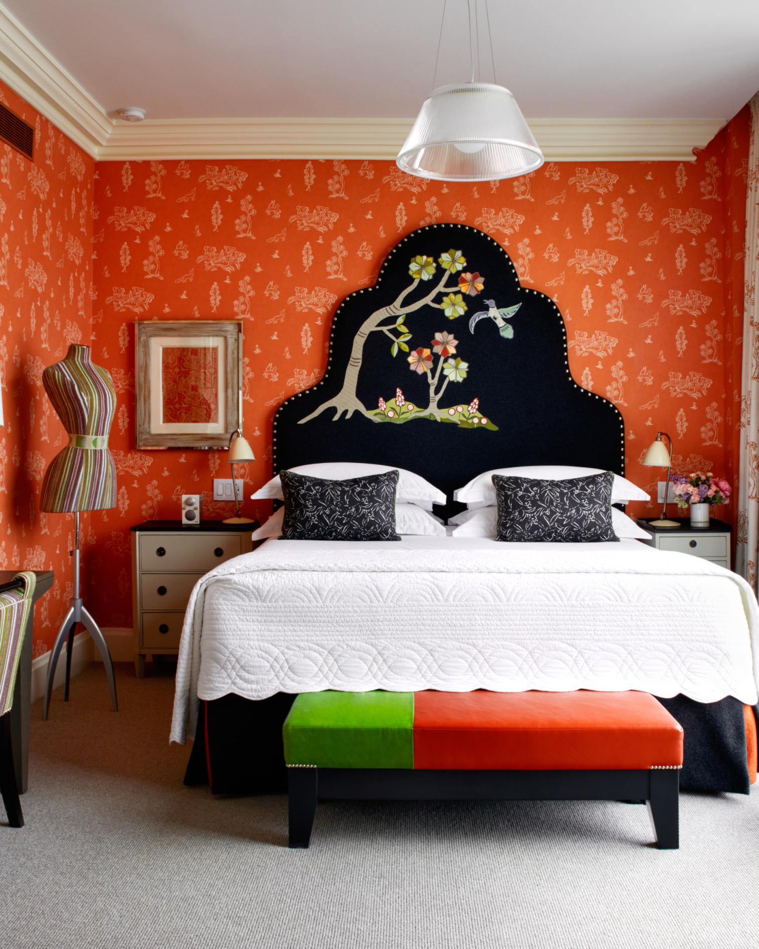 Deluxe One Bedroom Suite
