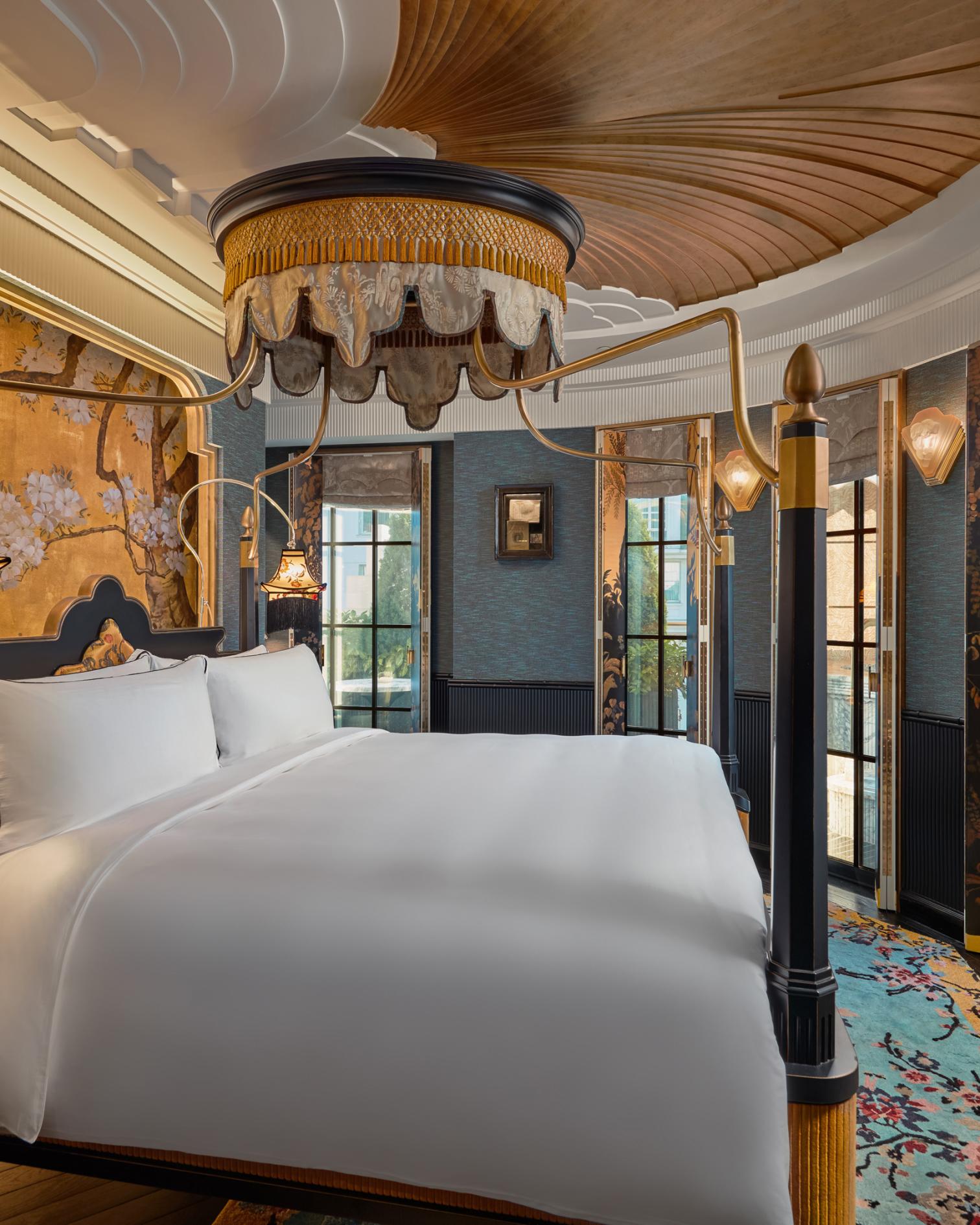 Grand Opera Suite