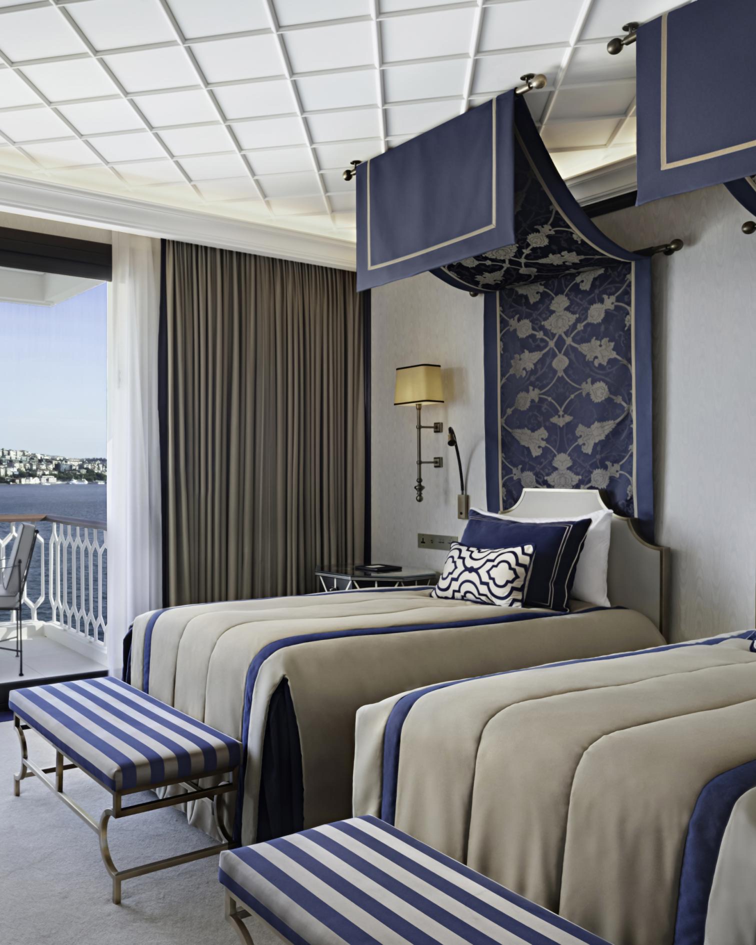 Royal Ottoman Suite