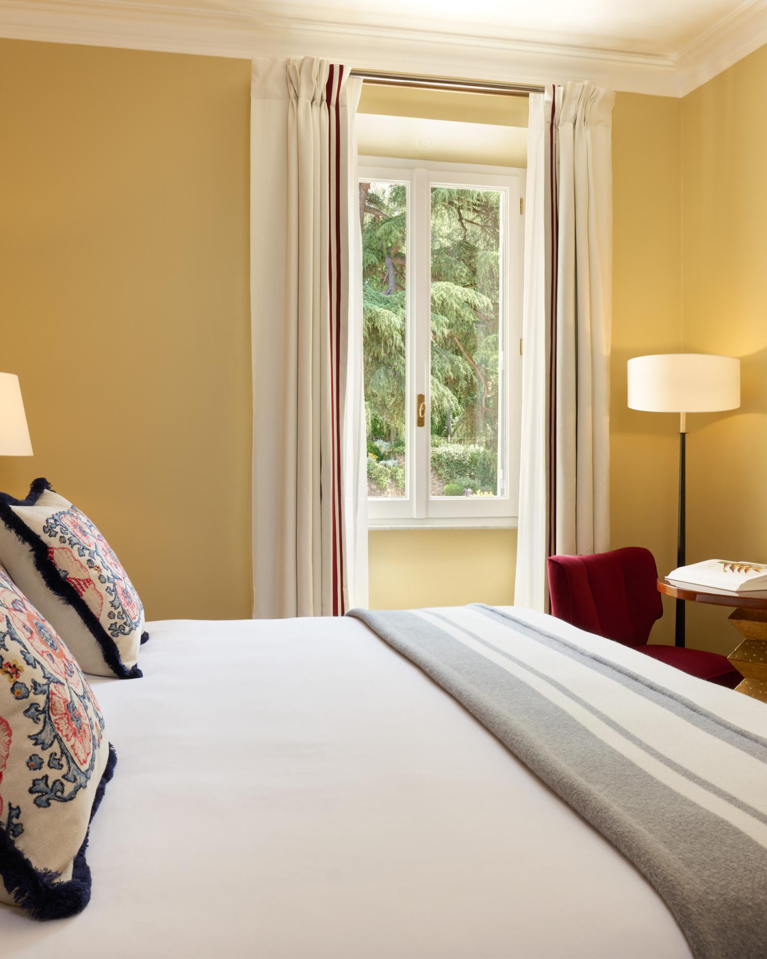 Deluxe Suite Garden View