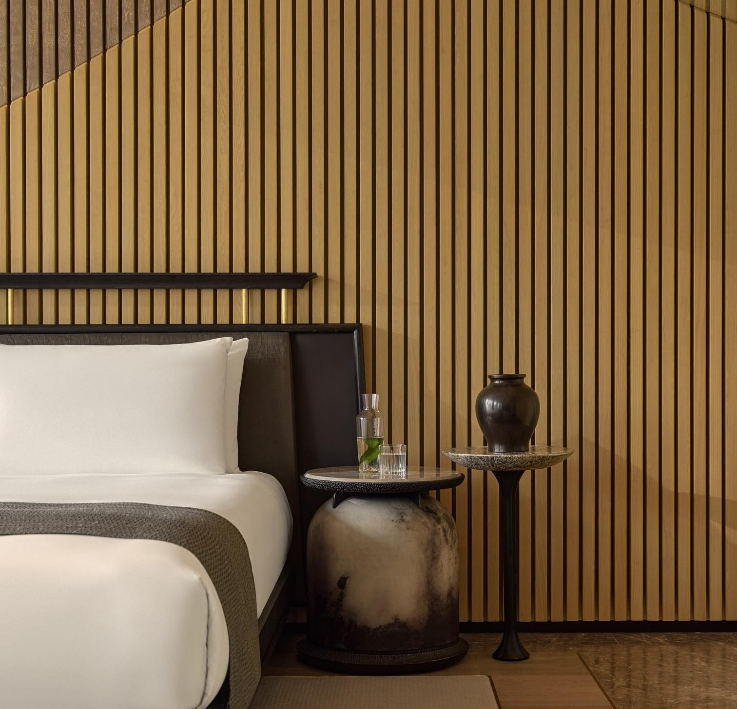 Corner Suite