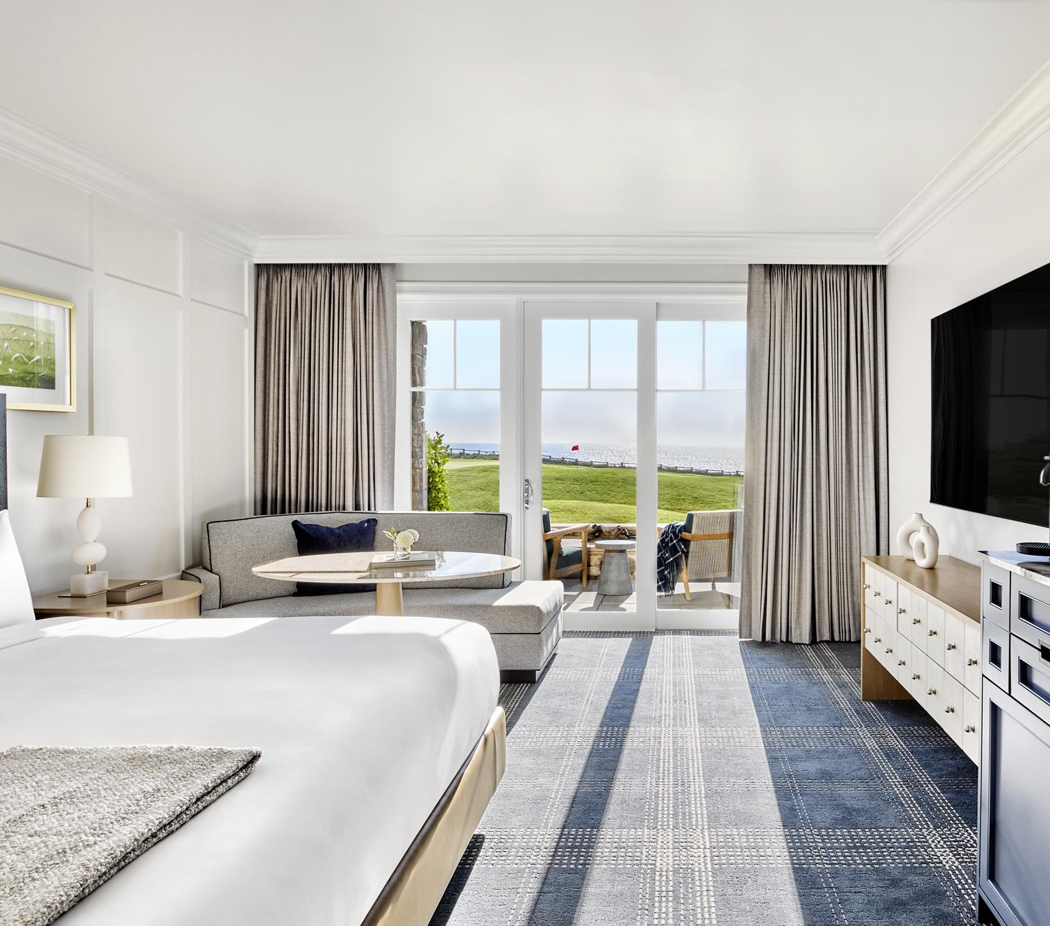Ocean View Fire Pit Room