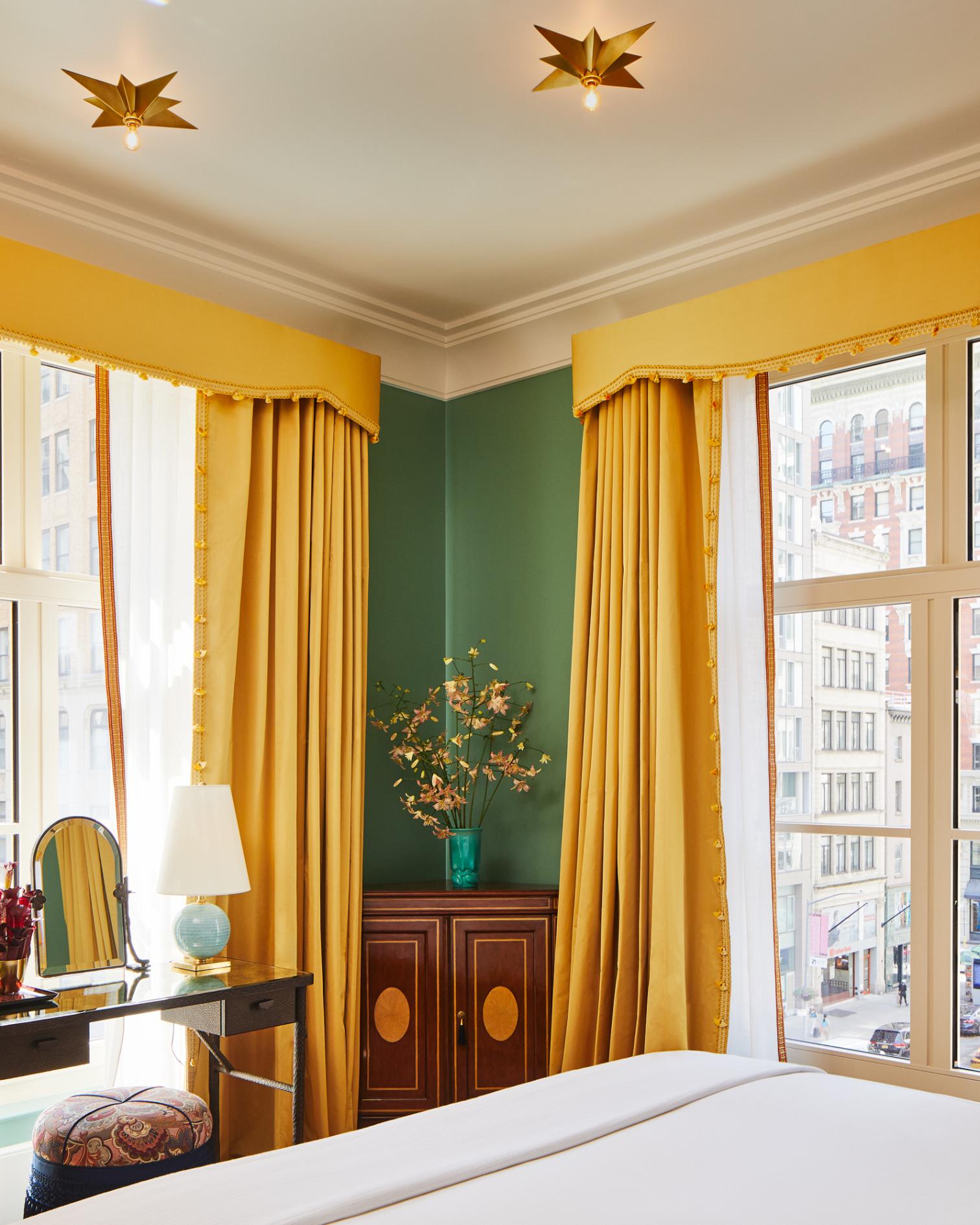 Fifth Avenue Suite