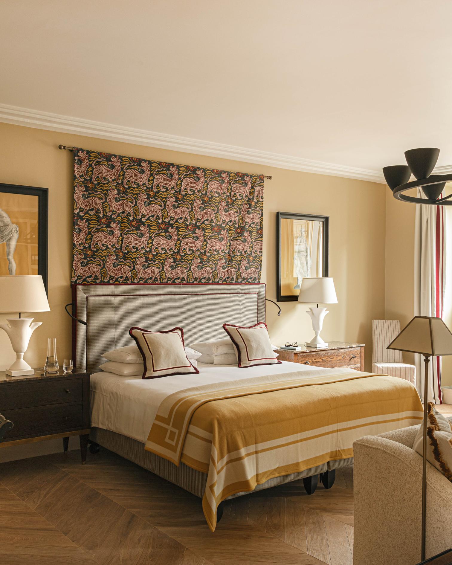 Junior Deluxe Suite