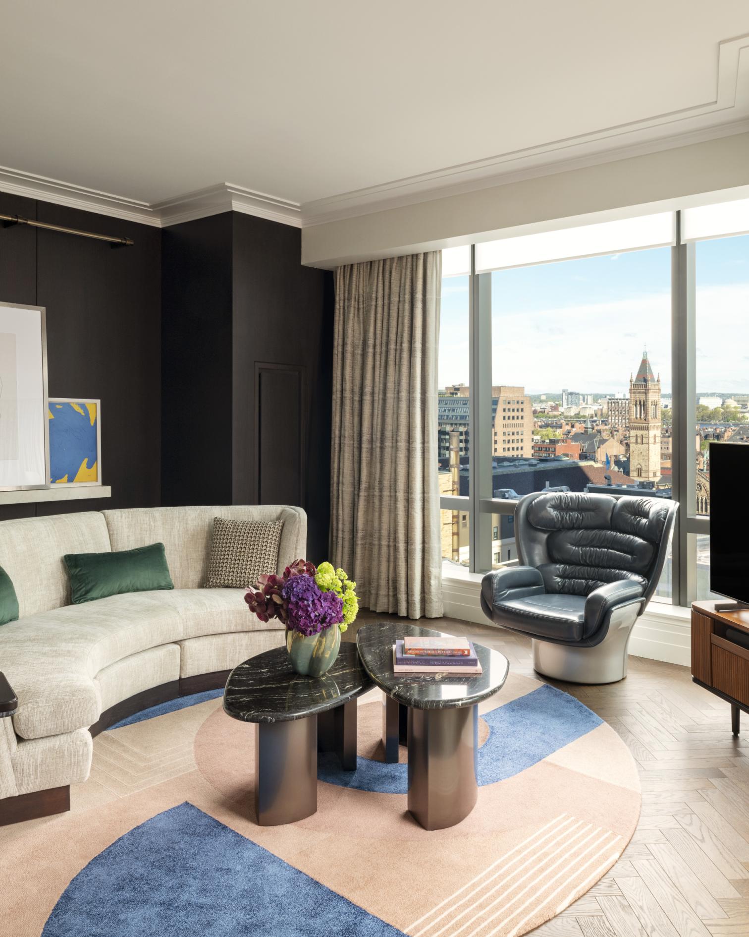 Gallery Suite