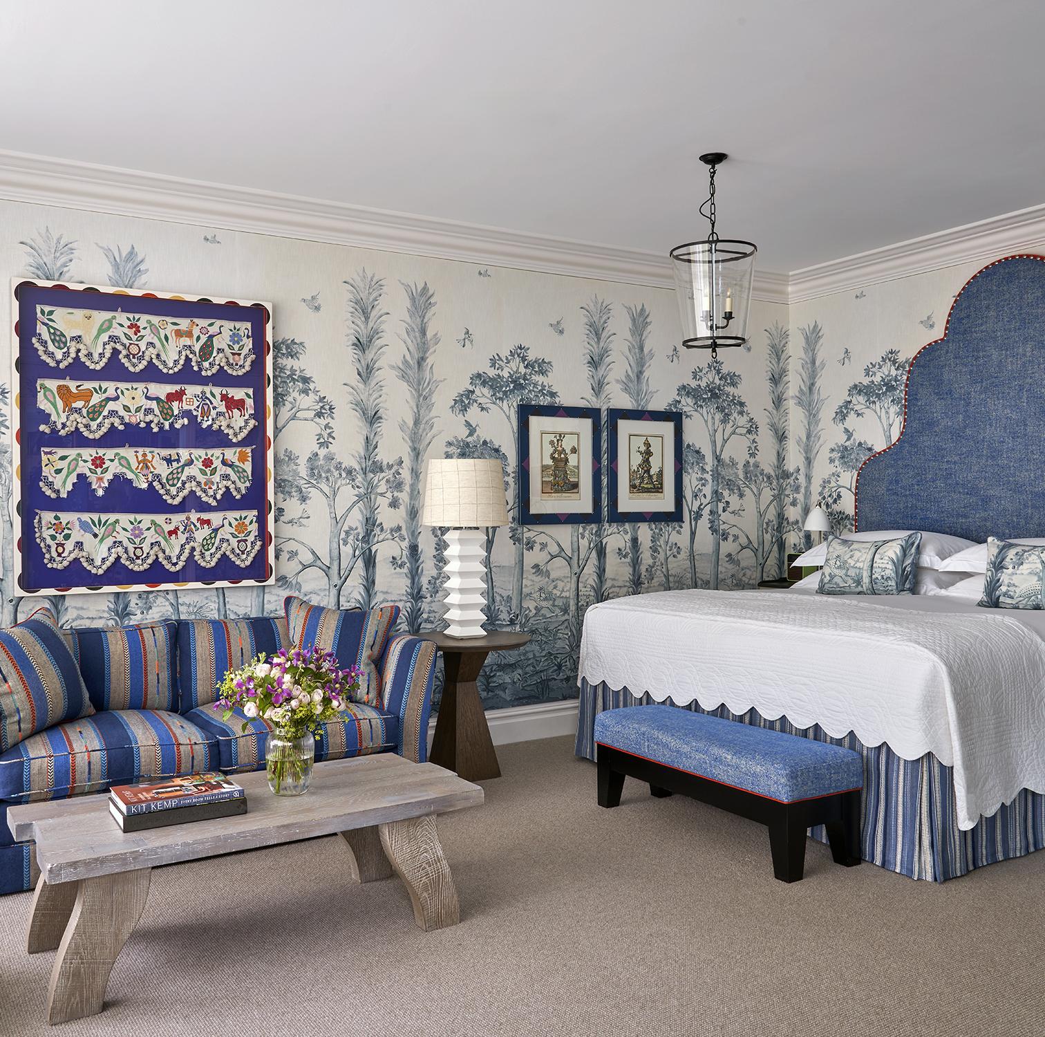 Deluxe Junior Snug Suite