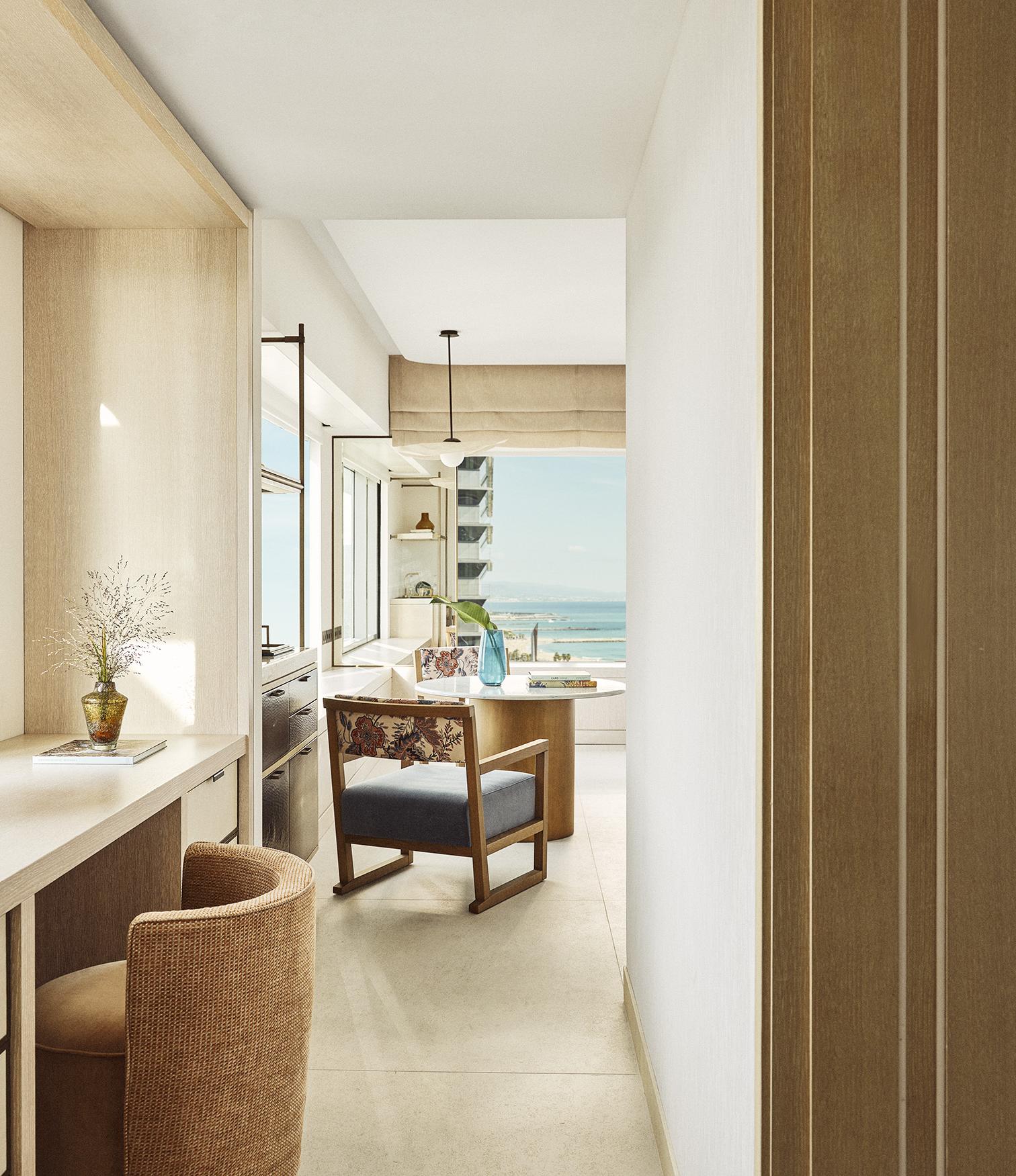 Panorama Lateral Sea View Room