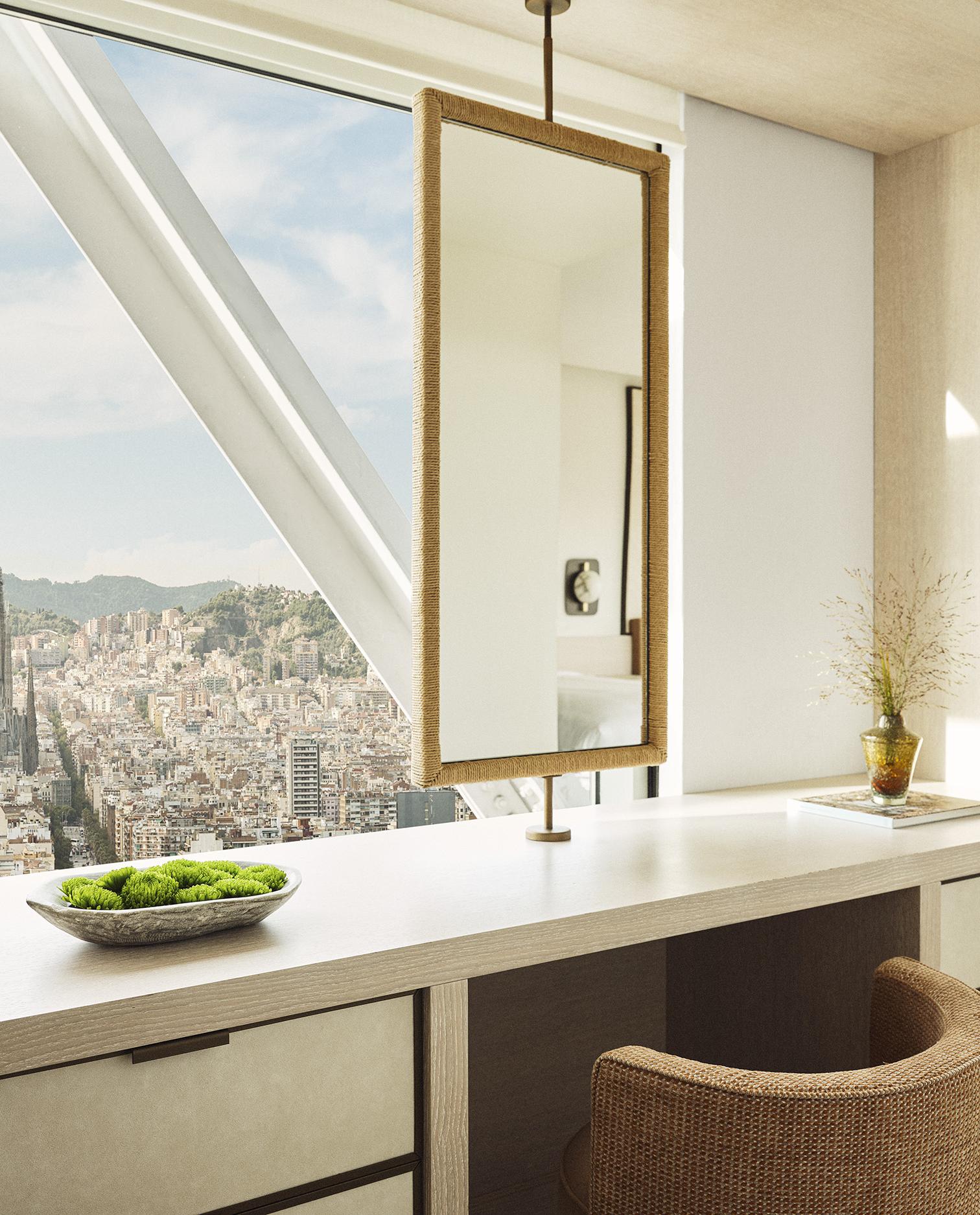 Panorama City View Room