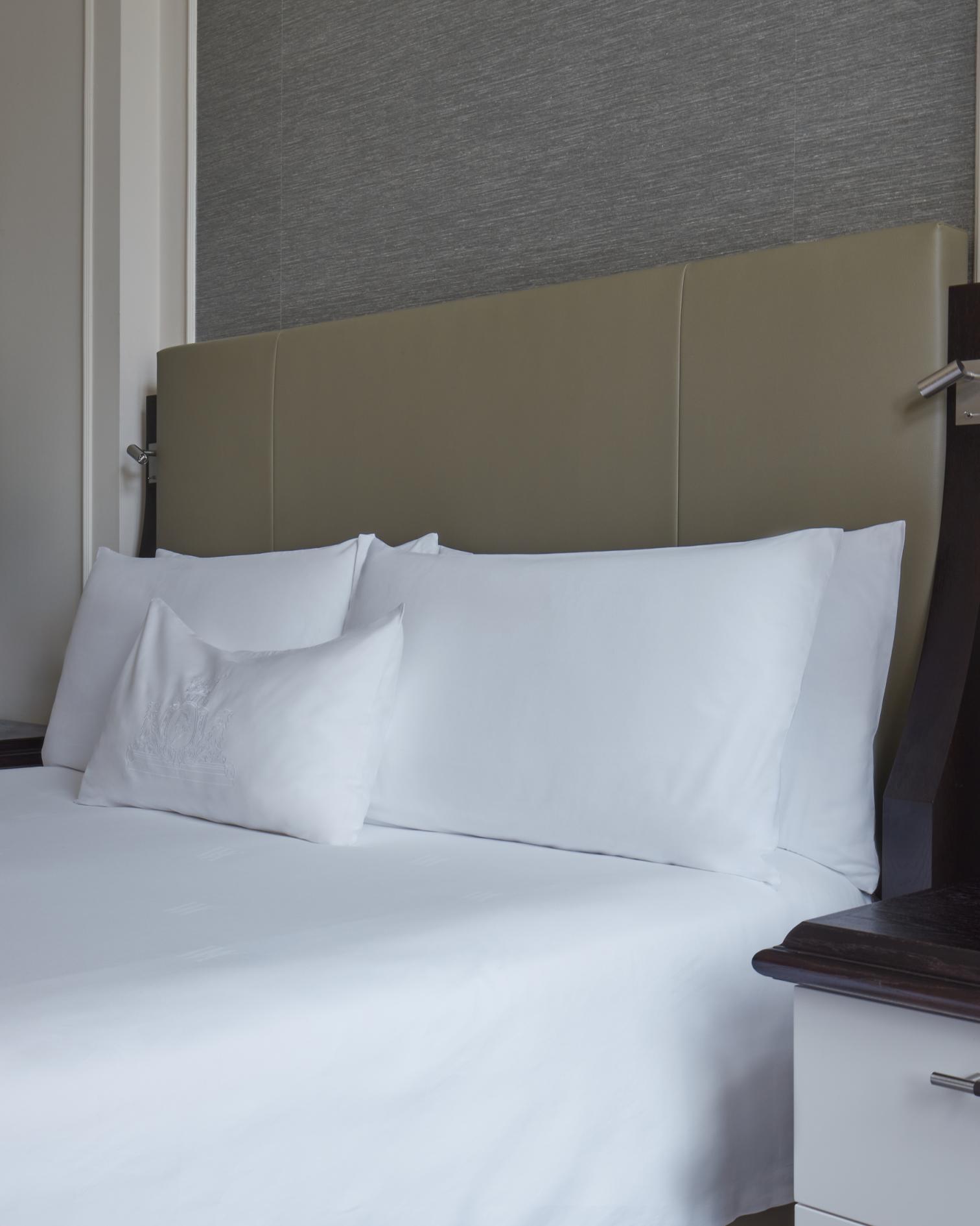 King Superior Room