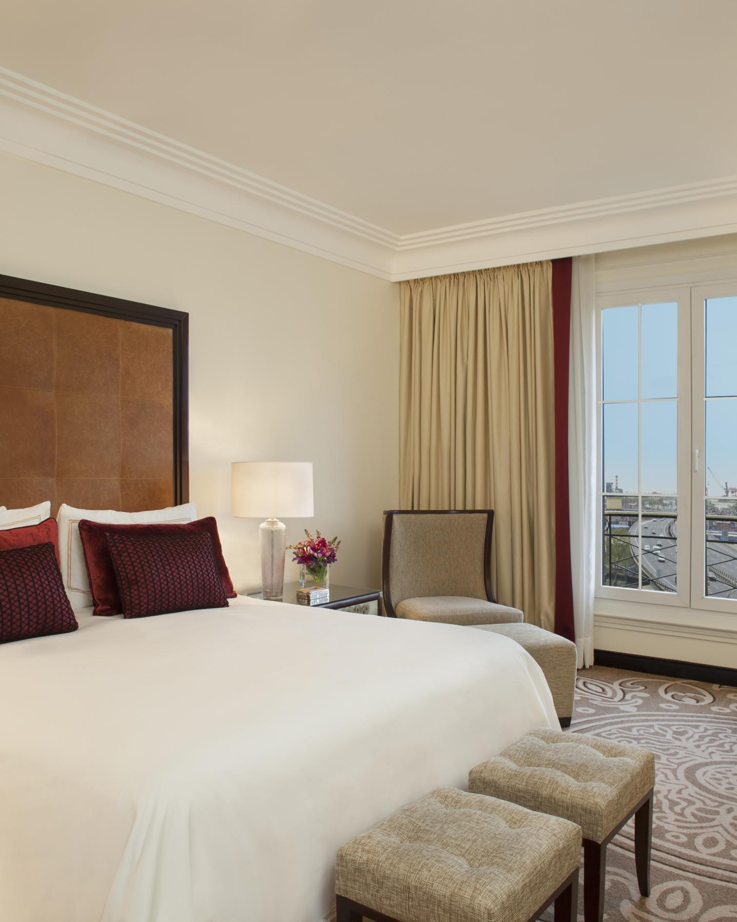 City view one-bedroom Suite