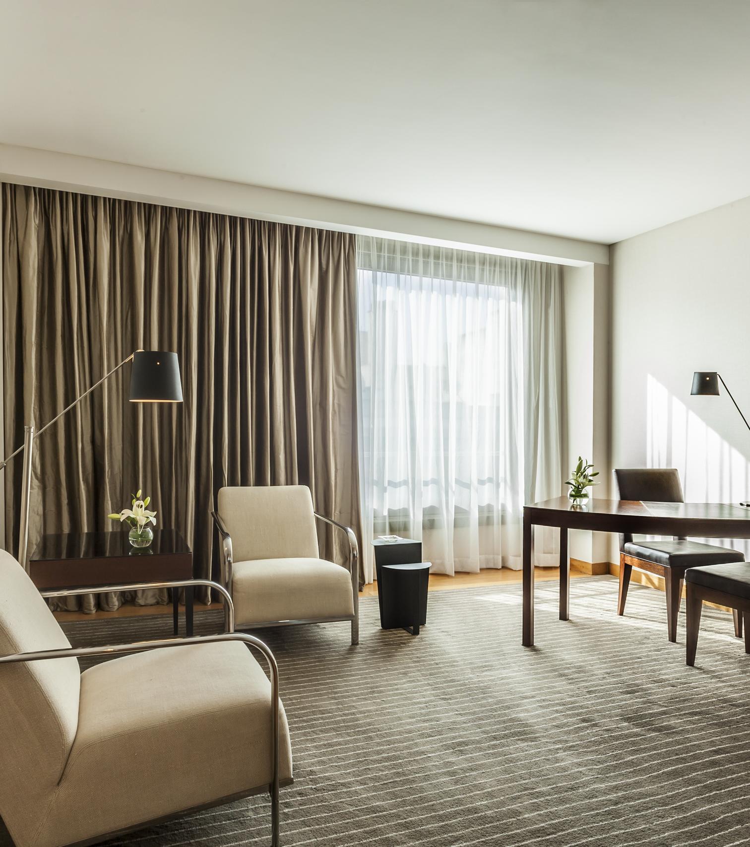 Park One Bedroom Suite