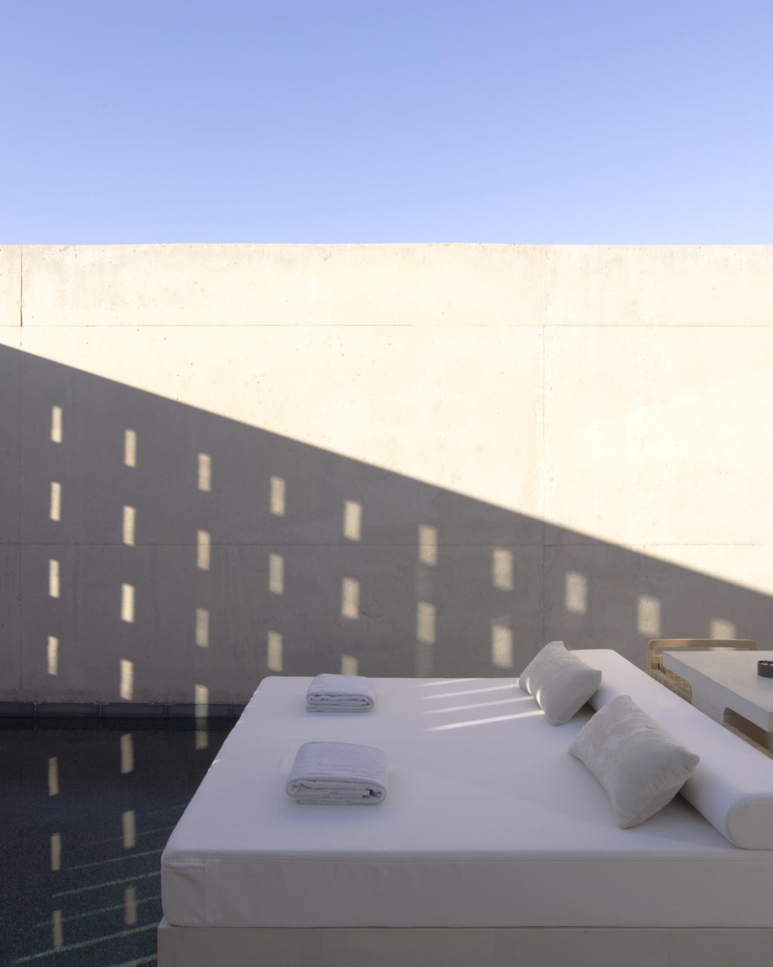 Mesa Pool Suite