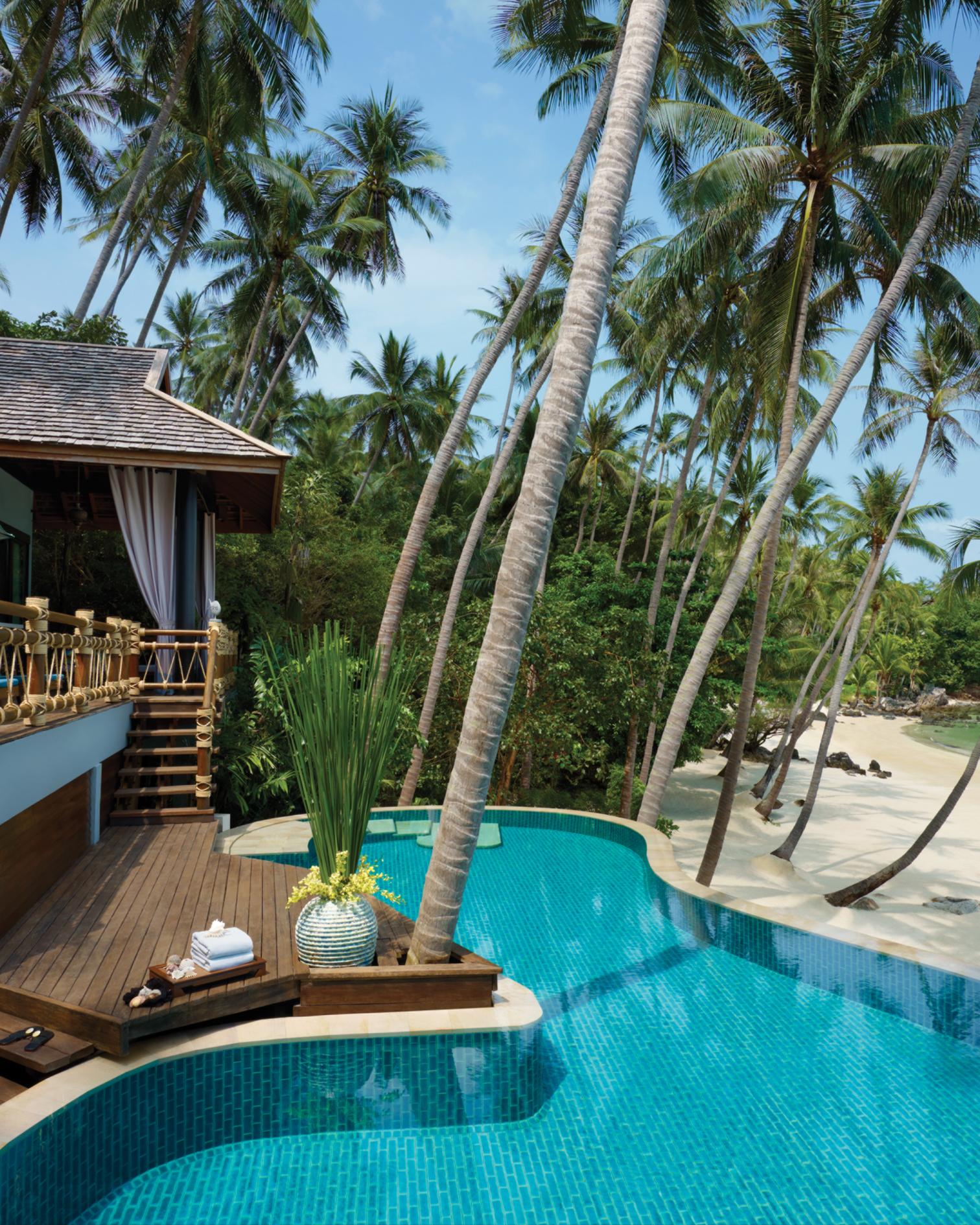 Beach Villa with Pool