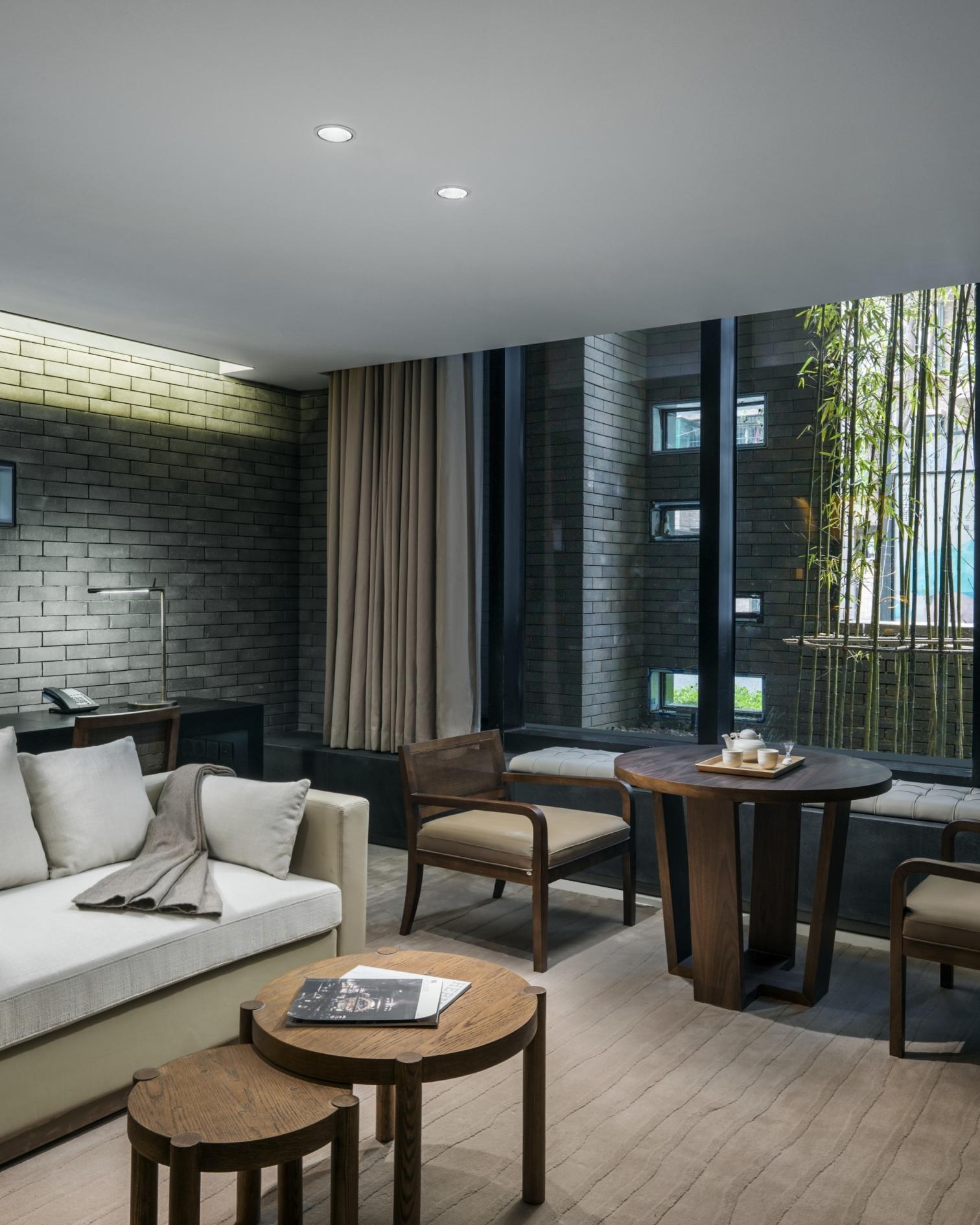 Courtyard Suite