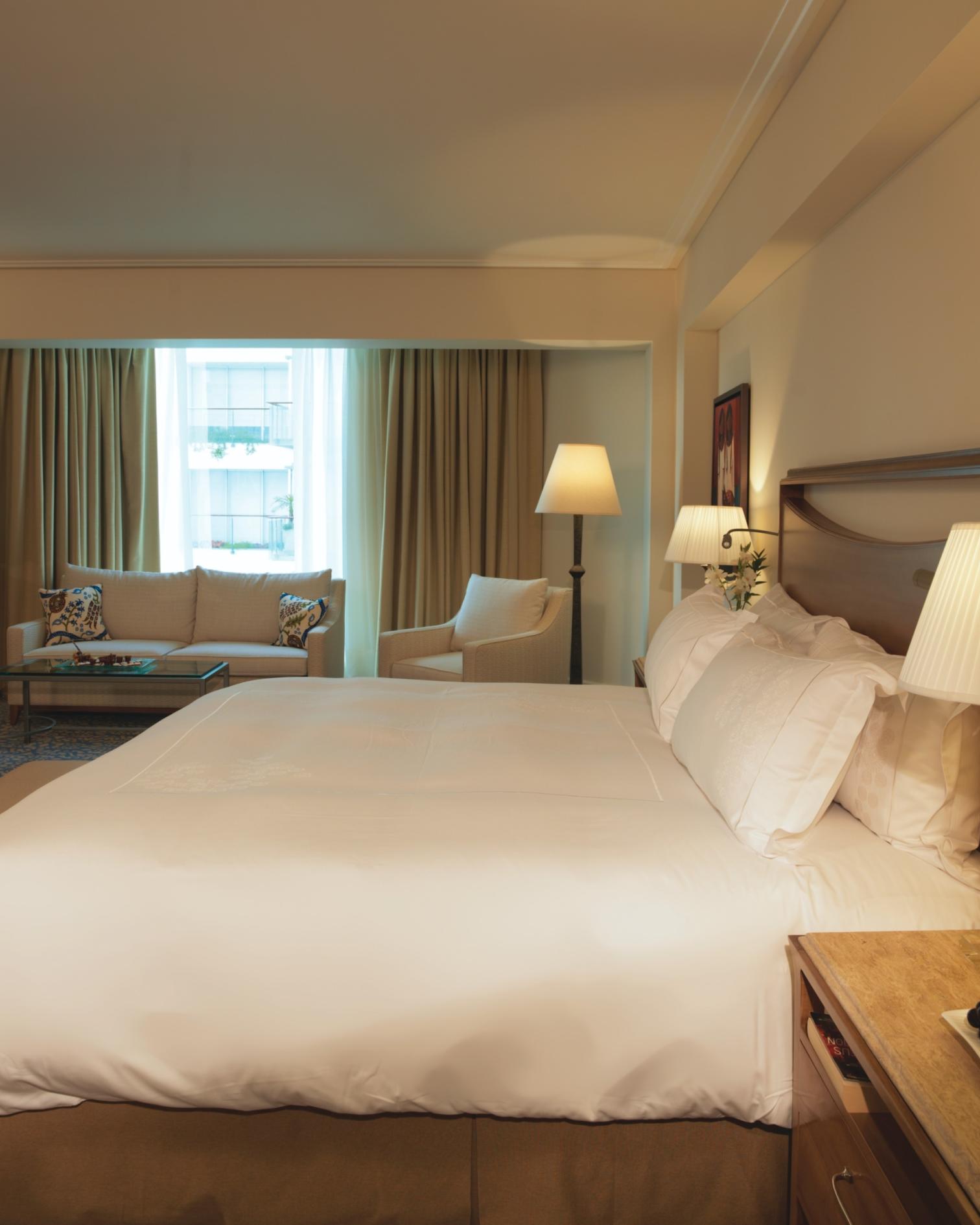 Club Deluxe Junior Suites
