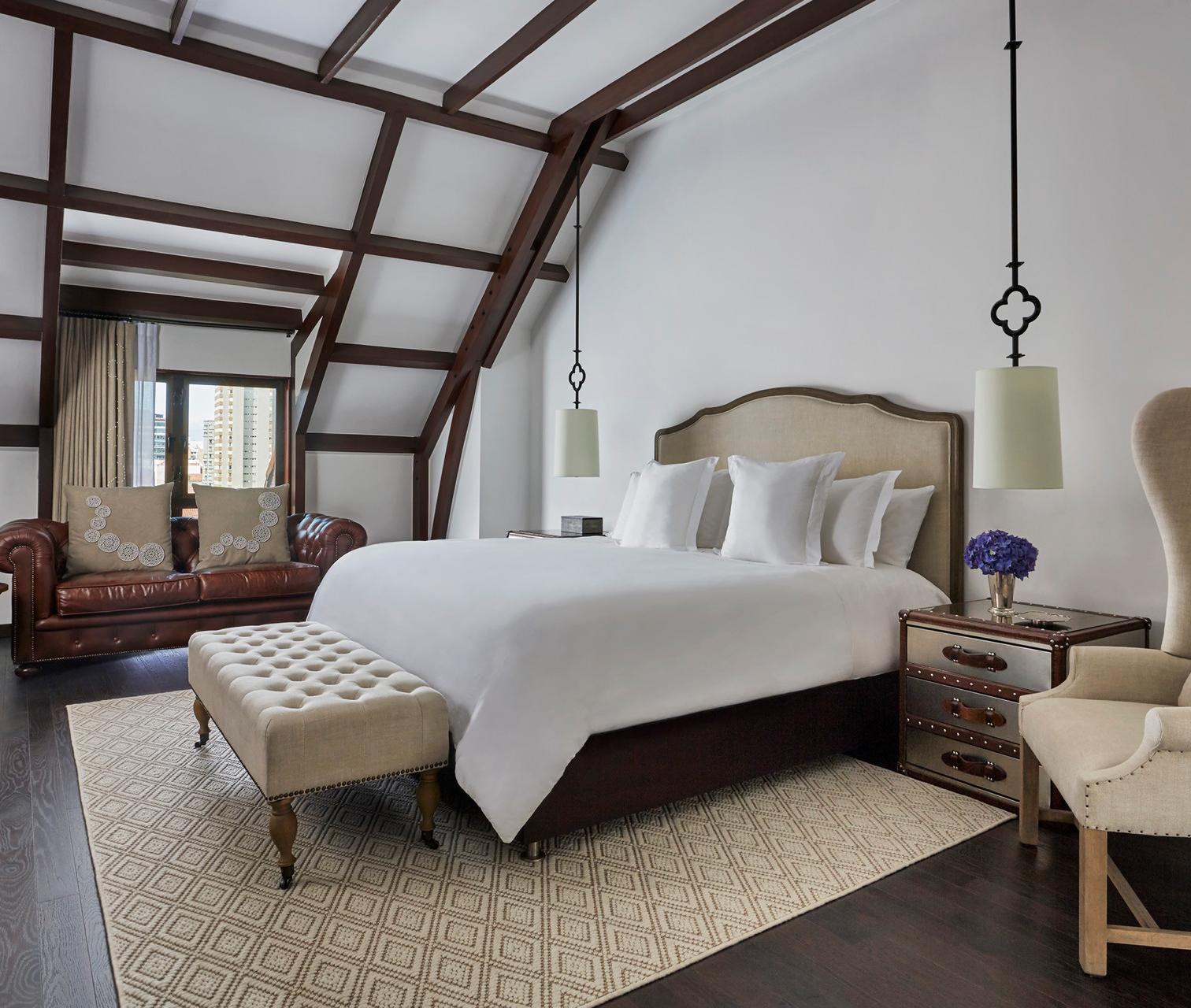Penthouse Suite