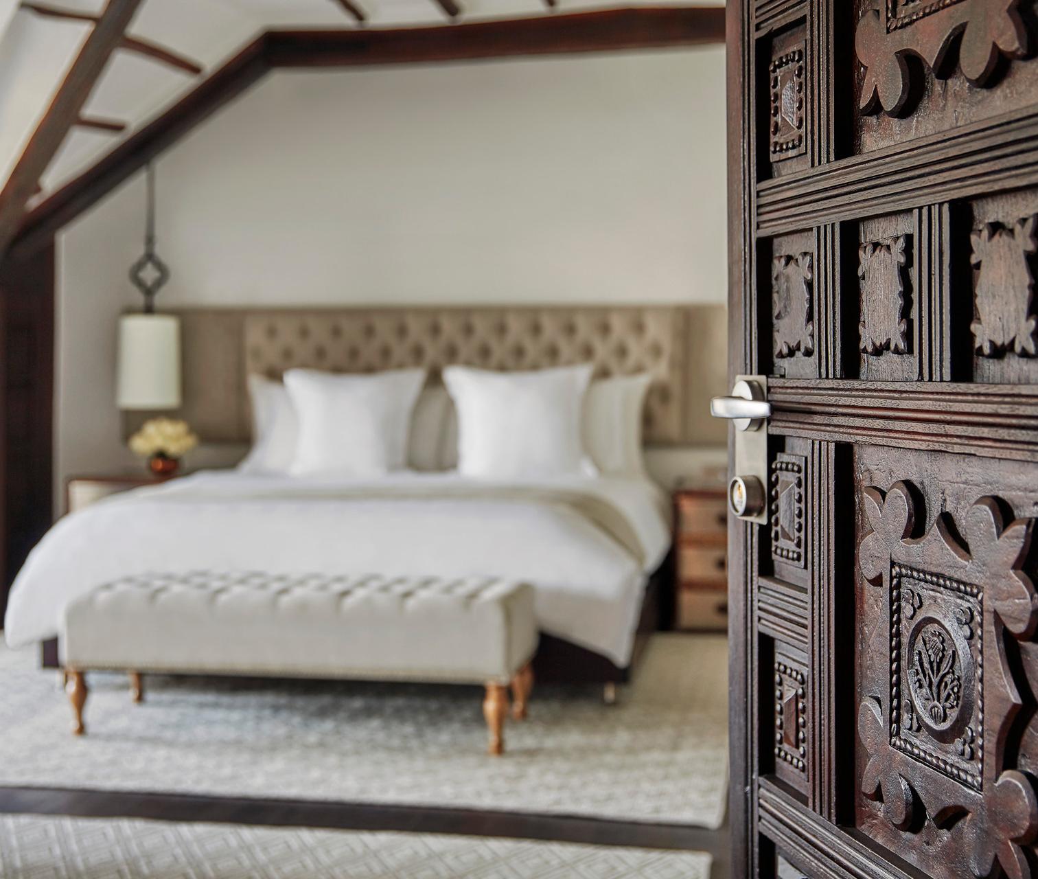Grand Premier Room