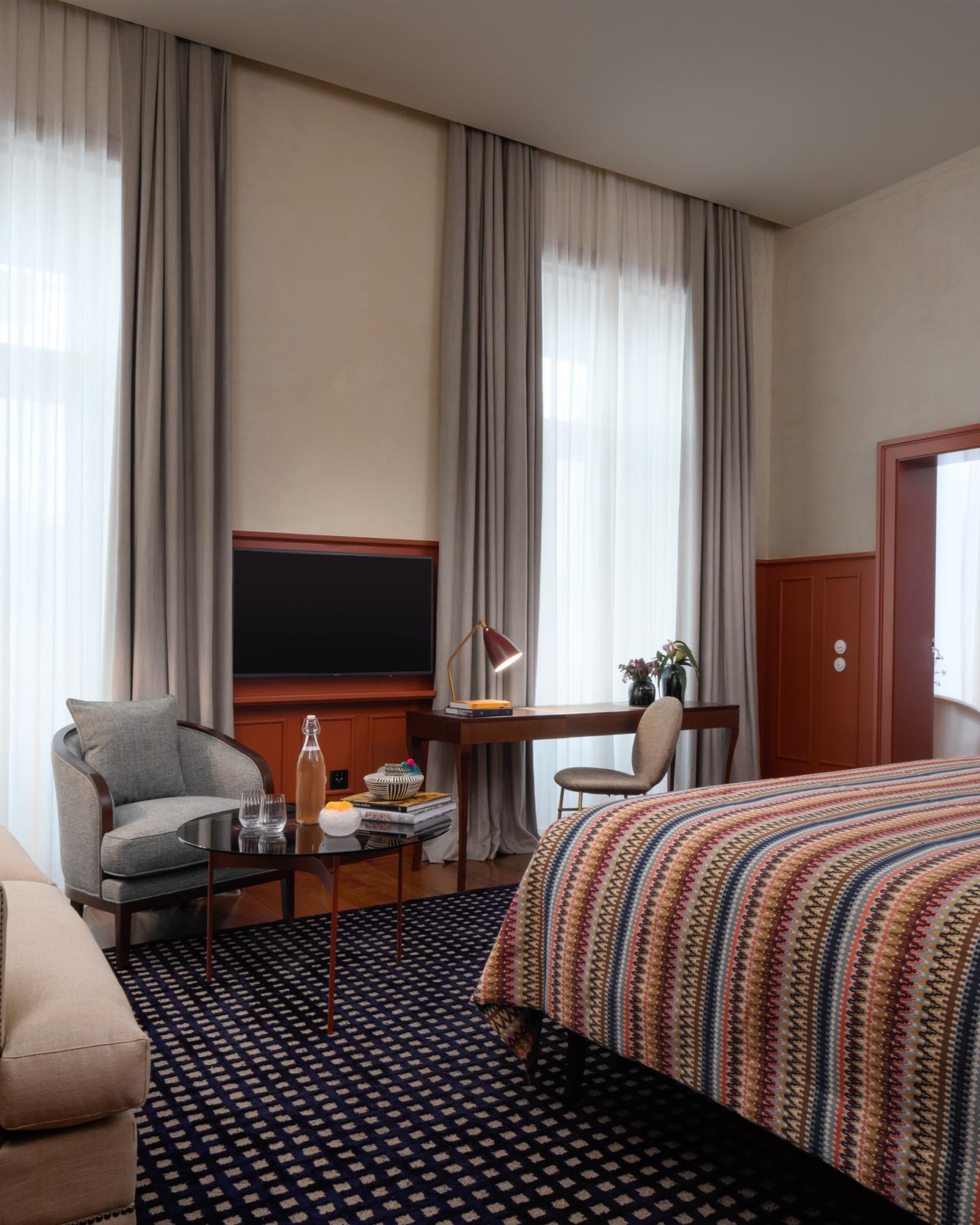 Prestige Chiado Room