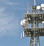 radio masts 600837 1920 Pixabay