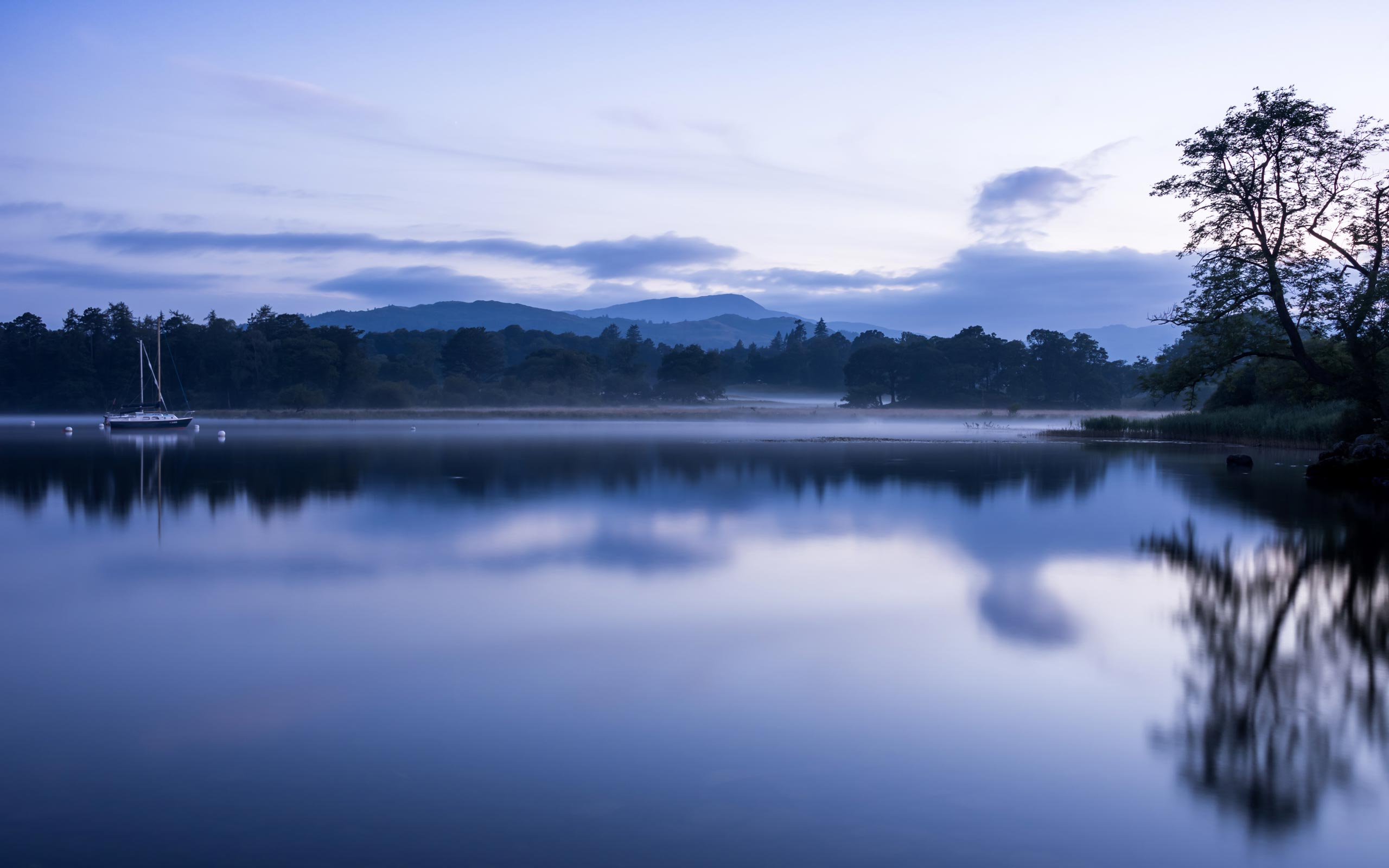 https://res.cloudinary.com/grantcreations/image/upload//v1579447332/main/windermere-mist.jpg
