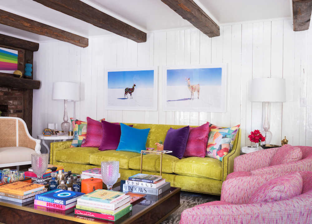 How to Use Minimalist Wall Art to Make Any Room Look ...