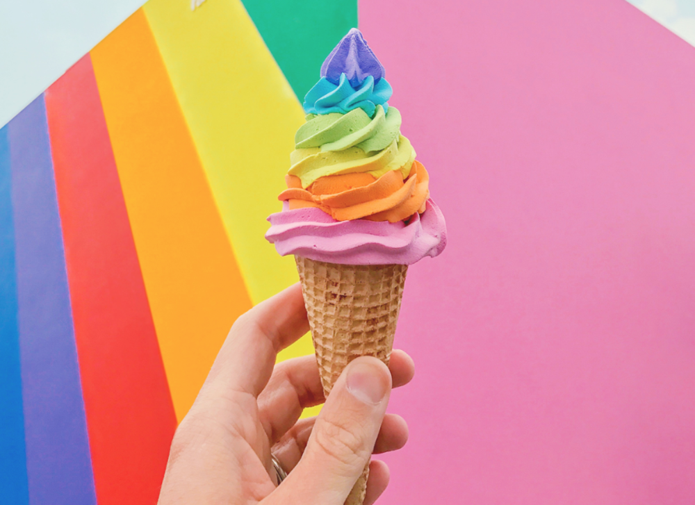Most Instagram Selfie Walls in Los Angeles | Gray Malin