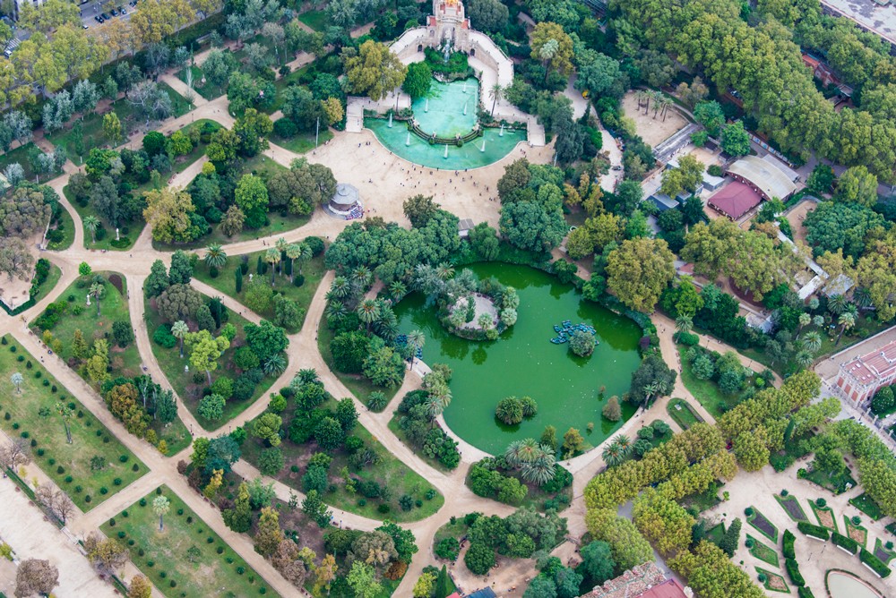 Gray's Barcelona Travel Guide Parc de la Ciutadella