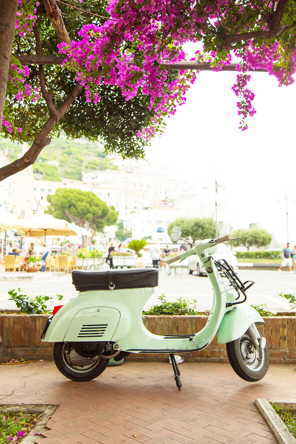 Aida of Salt & Wind shares her City Guide to Positano