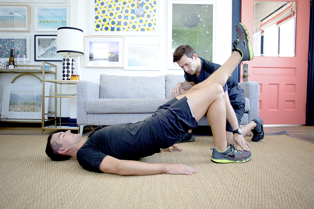 Hotel Room Workout: Single Leg Bridge