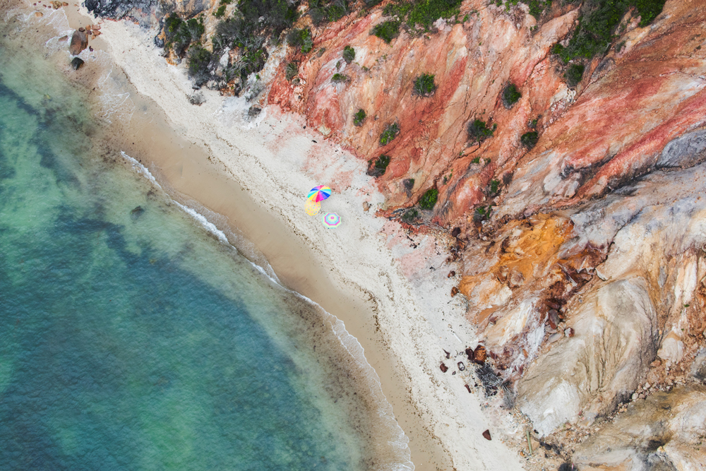 Aquinnah-Umbrellas,-Martha's-Vineyard - Gray Malin's Martha's Vineyard Beach Aerial