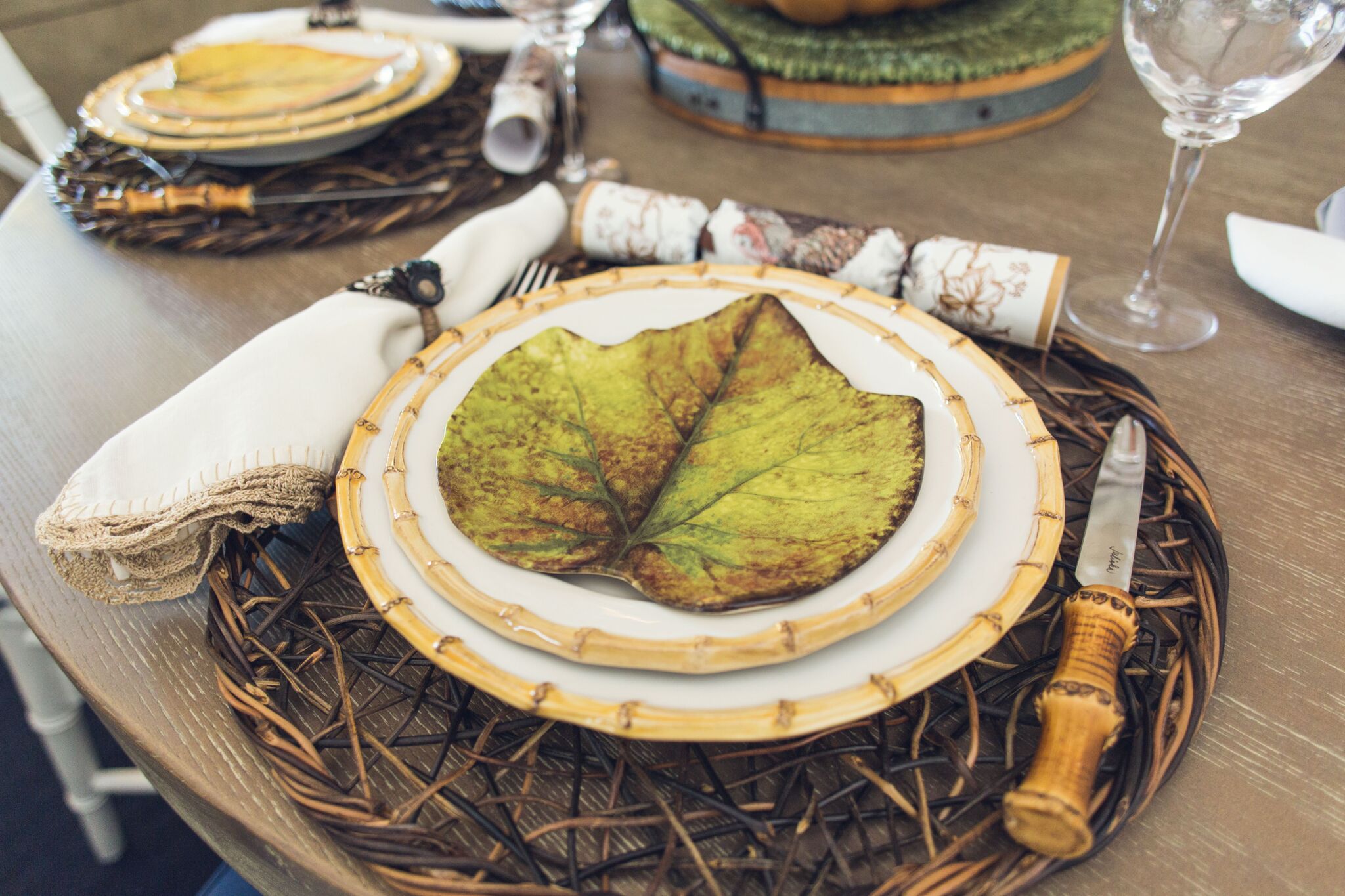 Thanksgiving Table Setting Tips - It's all about the tableware from Juliska