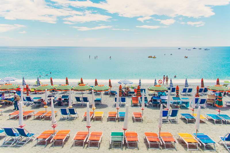 Multicolor-Chairs,-Cinque-Terre