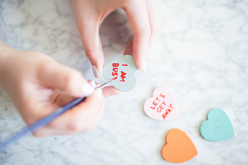 DIY Conversation Heart Drink Stirrers | Tutorial on GrayMalin.com