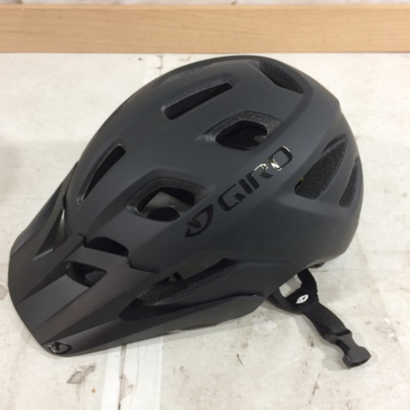 Giro adult fixture sales bike helmet