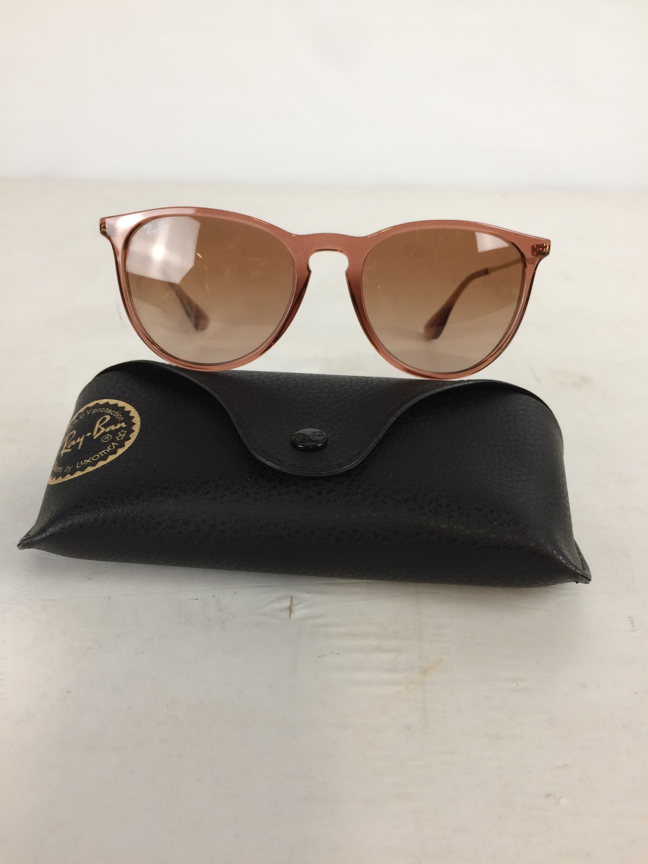Ray-Ban Erika ブラウン　サングラス Ray-Ban Erika Sunglasses, Transparent Light Brown Frame, Gradient