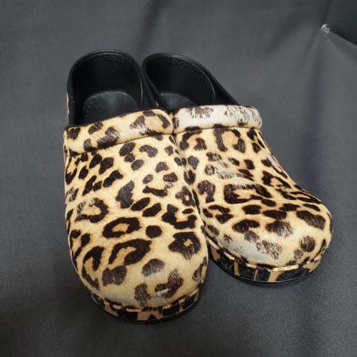 Dansko animal print best sale
