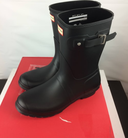 Short black hunter rain boots hotsell