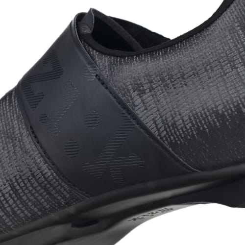 FIZIF3012400-vento-infinito-knit-carbon-2-black-fizik-5-summer-road-bike-shoes-with-double-boa-li2-closure