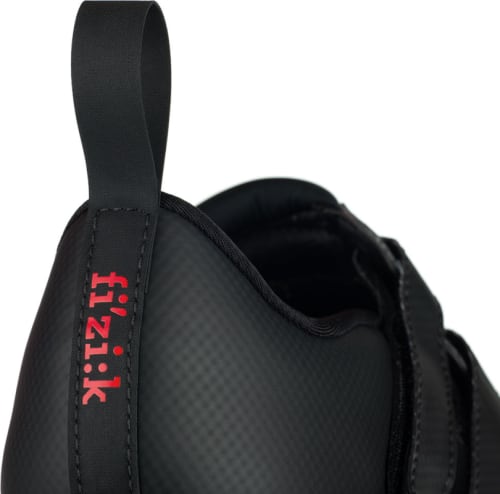 FIZIF848736036-transiro-r4-powerstrap-black-red-detail1_1_22